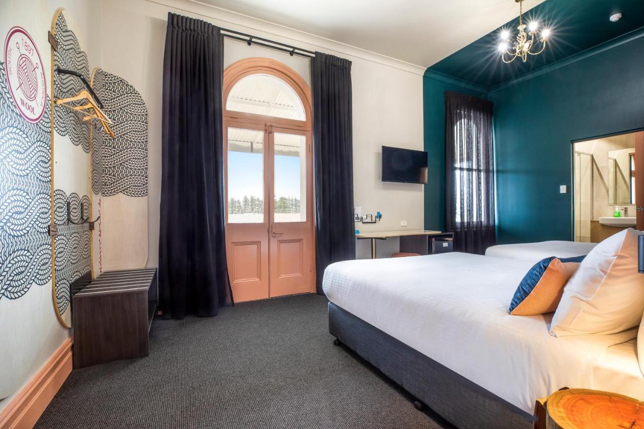 Ramsgate Hotel By Nightcap Social Аделейд Екстериор снимка